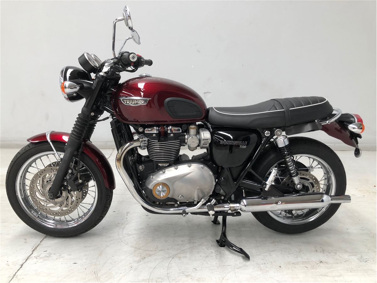 where is the engine number on a triumph bonneville