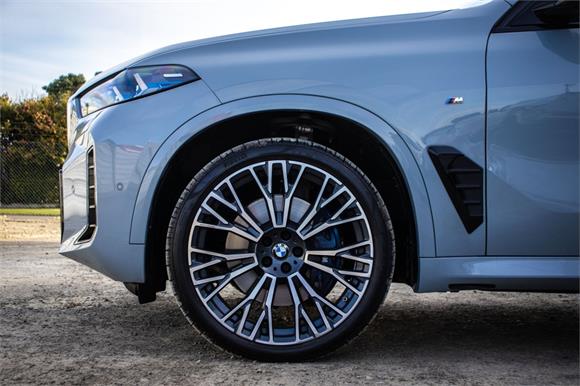 2025 BMW X5 xDrive 40d MSport Pro Comfort and Executive