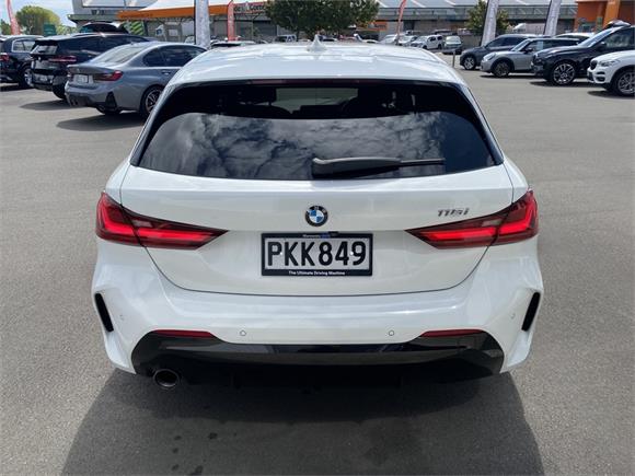 2022 BMW 118i F40