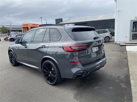 2022 BMW X5 M50d
