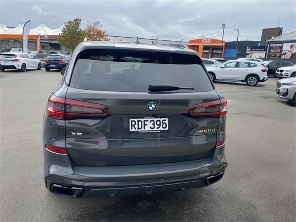 2022 BMW X5 M50d