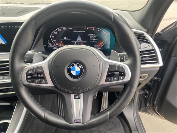 2022 BMW X5 M50d