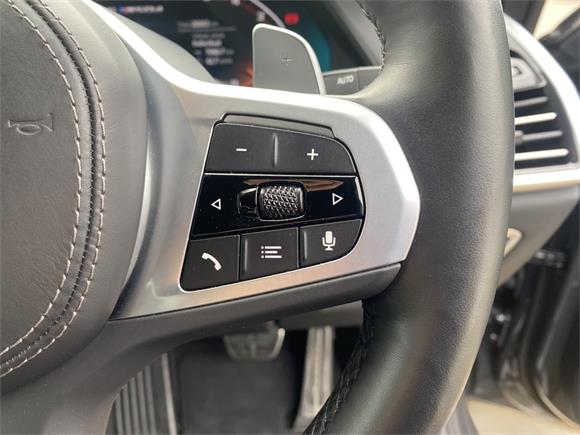2022 BMW X5 M50d