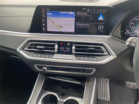 2022 BMW X5 M50d