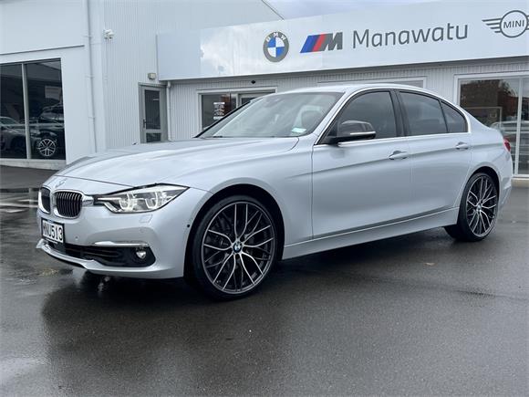 BMW 340i Sedan Luxury Line 2019