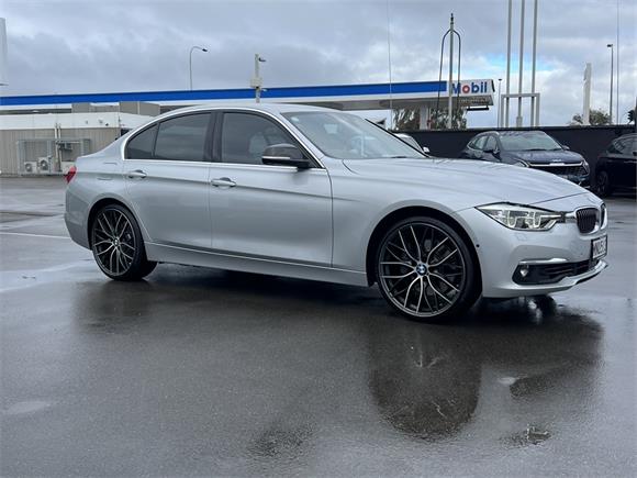 2019 BMW 340i Sedan Luxury Line