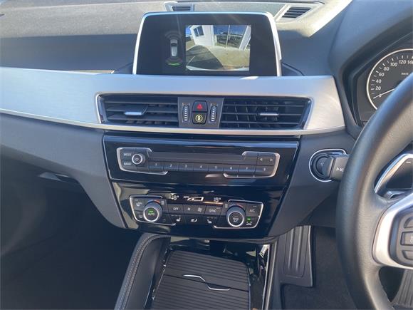 2017 BMW X1 sDrive20i Sport Line