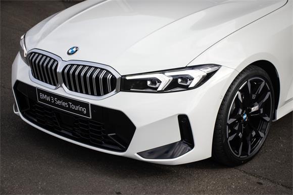 New BMW 320d X Drive Touring