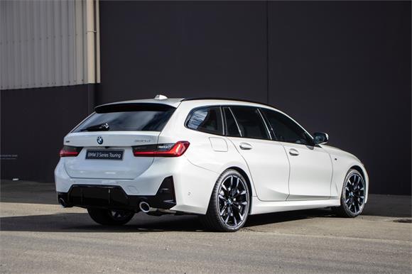 New BMW 320d X Drive Touring