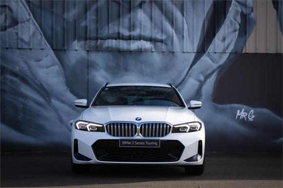 New BMW 320d X Drive Touring
