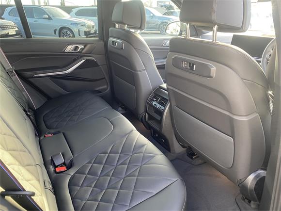 New BMW X5 30D - X-Drive