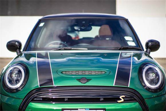 2023 MINI Cooper F56