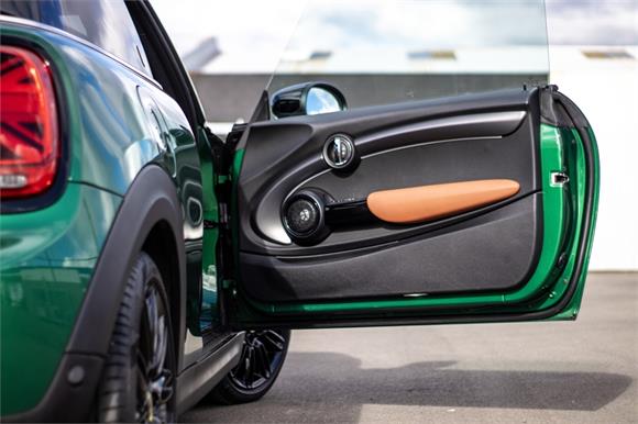2023 MINI Cooper F56