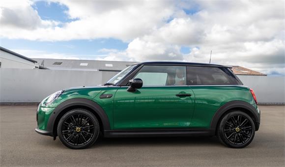 2023 MINI Cooper F56