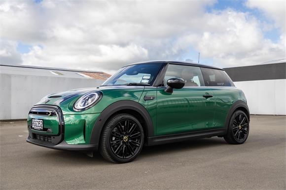 2023 MINI Cooper F56