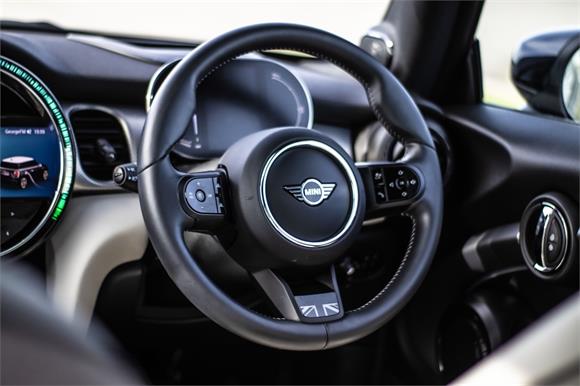 2023 MINI Cooper F56