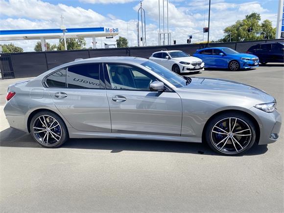 2023 BMW 330e G20