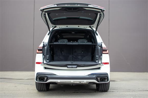 New BMW X7 xDrive40d