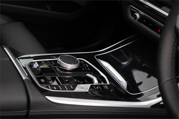 New BMW X7 xDrive40d