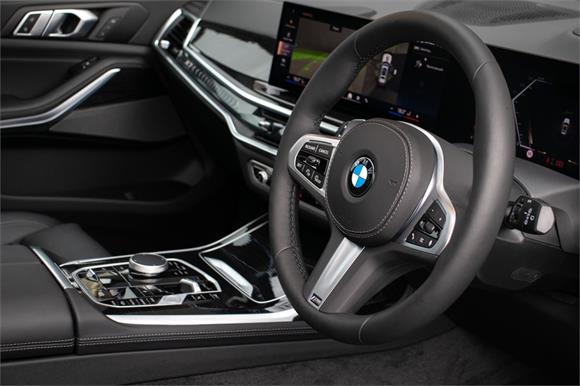 New BMW X7 xDrive40d