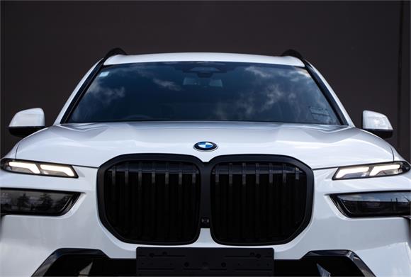 New BMW X7 xDrive40d