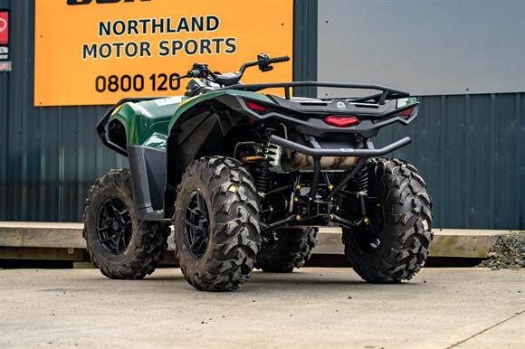 New Can-Am Outlander PRO XU HD7