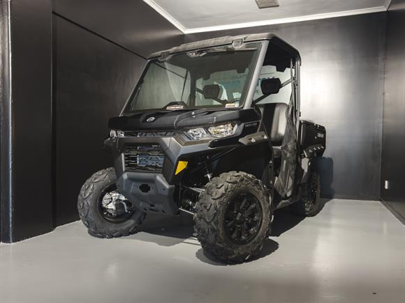 Can-Am Defender HD9 XU 2026