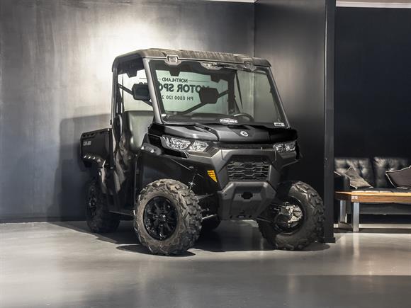 New Can-Am Defender HD9 XU