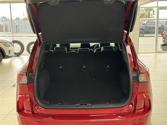 2022 Ford Escape ST-Line X Phev