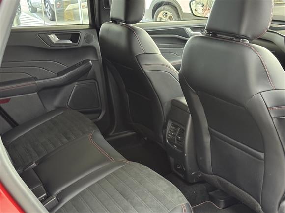 2022 Ford Escape ST-Line X Phev