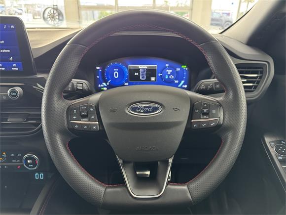 2022 Ford Escape ST-Line X Phev