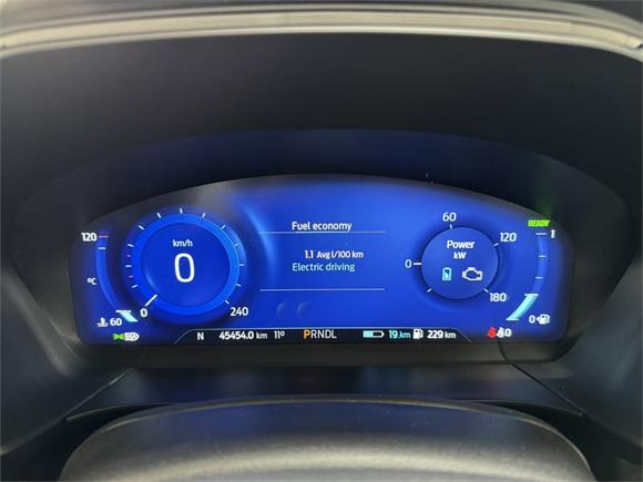 2022 Ford Escape ST-Line X Phev