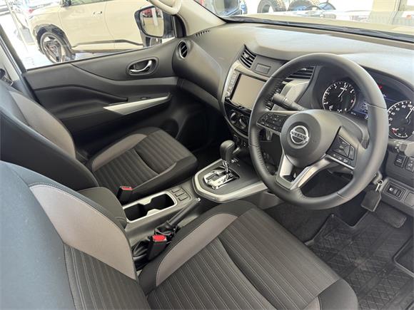 New Nissan Navara ST 4WD Double Cab