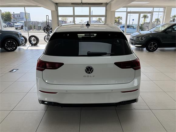 New Volkswagen Golf R-Line