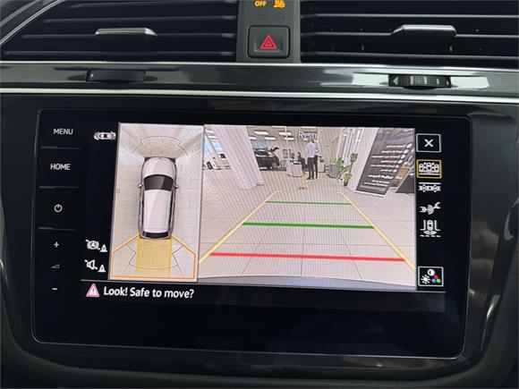 2025 Volkswagen Tiguan R-Line