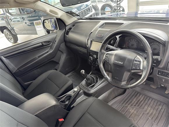 2018 Isuzu D-Max LX SC 4WD 3.0D/4WD