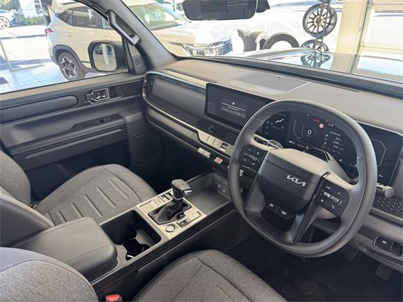 New Kia Tasman TXR 4WD DC/WS