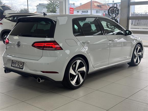2019 Volkswagen Golf