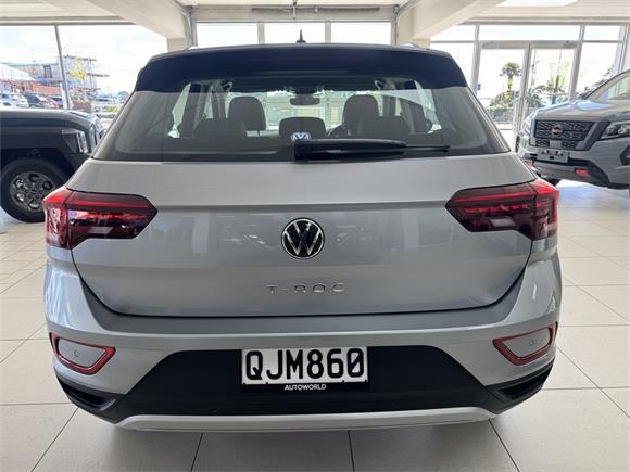 2023 Volkswagen T-Roc TSI Life