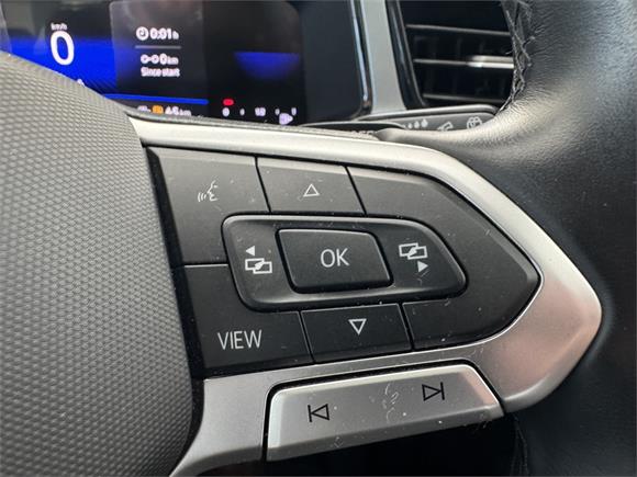 2023 Volkswagen T-Roc TSI Life