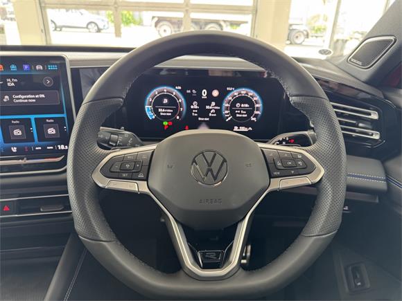 New Volkswagen Tiguan TSI R-Line