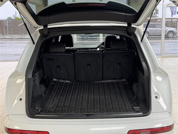 2017 Audi Q7 SQuattro