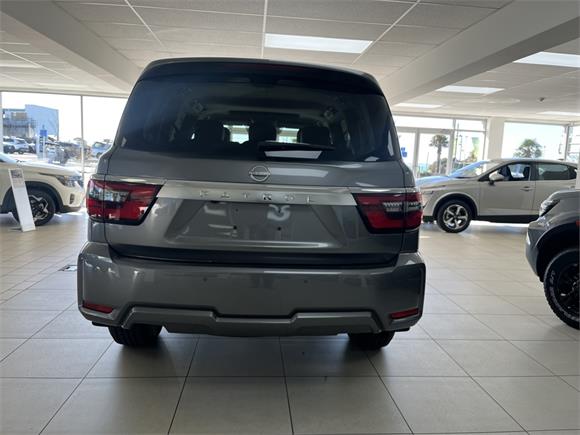 New Nissan Patrol V8 Ti-L