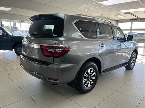 New Nissan Patrol V8 Ti-L