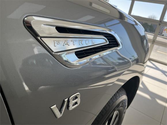 New Nissan Patrol V8 Ti-L