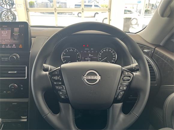 New Nissan Patrol V8 Ti-L