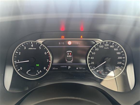 New Nissan Qashqai ST 1.3L Turbo