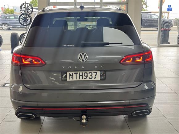 2020 Volkswagen Touareg V6S