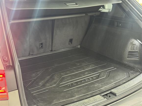 2020 Volkswagen Touareg V6S