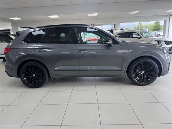 2020 Volkswagen Touareg V6S